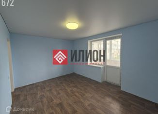 Продам 2-ком. квартиру, 39 м2, Судак, Восточное шоссе, 3А