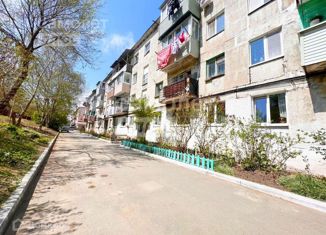 Продается двухкомнатная квартира, 44.4 м2, Приморский край, улица Усатого, 24