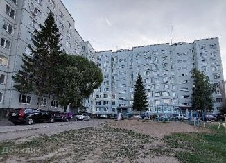 Трехкомнатная квартира на продажу, 68.1 м2, Жигулёвск, Приволжская улица, 1