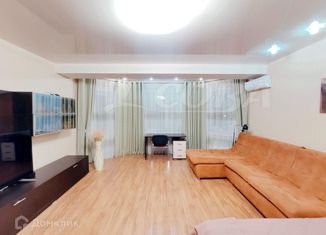 Продаю двухкомнатную квартиру, 83.4 м2, Нефтеюганск, 16-й микрорайон, 2