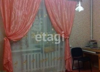 Продам трехкомнатную квартиру, 103 м2, Тюмень, улица Мельникайте, 136к1