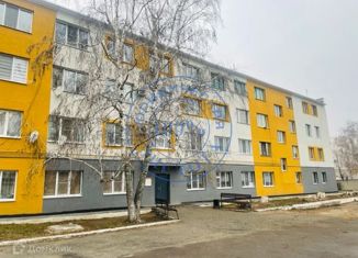 Продаю 1-ком. квартиру, 36 м2, Алексеевка, Заводская улица