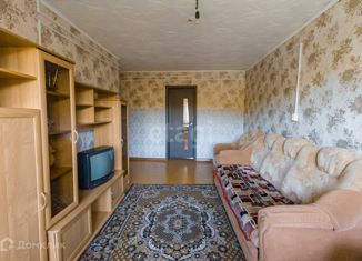 Трехкомнатная квартира на продажу, 57 м2, Горно-Алтайск, Коммунистический проспект, 95