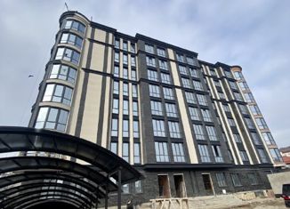 Продается трехкомнатная квартира, 70.6 м2, Нальчик, Кабардинская улица, 79, район Колонка