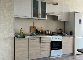 Продам 2-комнатную квартиру, 51.2 м2, Нижний Новгород, улица Романтиков, 3, улица Романтиков