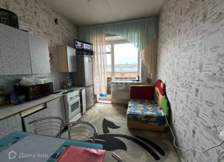 Продаю 1-комнатную квартиру, 43.2 м2, Бийск, Стахановская улица, 2/2