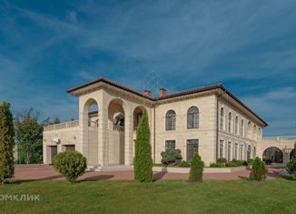 Продаю дом, 940 м2, деревня Новинки