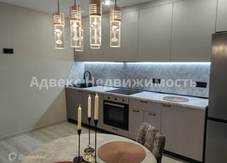 Продаю 1-ком. квартиру, 39.5 м2, Тюмень, улица Павла Шарова, 27