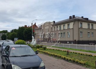 Продам 1-комнатную квартиру, 53.3 м2, Балтийск, проспект Ленина, 5