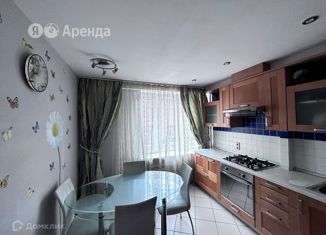 Сдаю в аренду 2-ком. квартиру, 52 м2, Москва, улица Фридриха Энгельса, 7-21, ЦАО