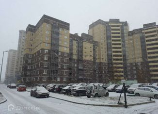 Продаю 2-ком. квартиру, 58 м2, Санкт-Петербург, Мебельная улица, 21к1, Мебельная улица