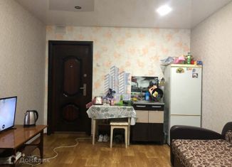 Продаю комнату, 17 м2, Чебоксары, улица Космонавта Андрияна Григорьевича Николаева, 32, Калининский район