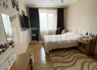 Продам 3-ком. квартиру, 78 м2, Ставропольский край, улица Пирогова, 22/4