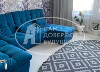 Продается четырехкомнатная квартира, 108.7 м2, Губаха, улица Островского, 8