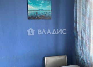 Продается 3-комнатная квартира, 63 м2, Московский, 1-й микрорайон, 24