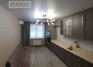 Продам 2-комнатную квартиру, 70 м2, поселение Десёновское, Нововатутинский проспект, 13