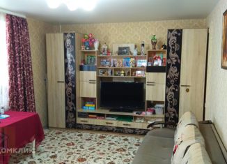 Продам двухкомнатную квартиру, 53 м2, посёлок городского типа Новоозёрное, Парковая улица, 2