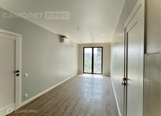 Продаю трехкомнатную квартиру, 75 м2, Москва, Окская улица, 7А, метро Окская