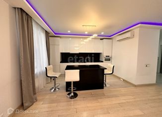 Продаю трехкомнатную квартиру, 81.6 м2, Москва, Карамышевская набережная, 34, метро Мнёвники