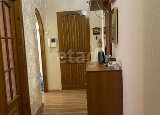 3-комнатная квартира на продажу, 71 м2, Челябинская область, улица Дзержинского, 104А