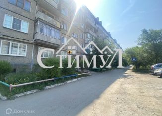 2-ком. квартира в аренду, 47 м2, Абакан, Трудовая улица, 41