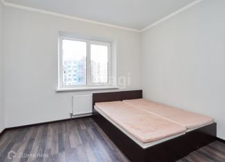 3-комнатная квартира в аренду, 76.7 м2, Ростовская область, улица Ерёменко, 114