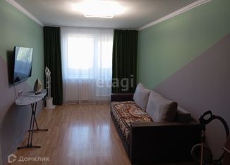 Трехкомнатная квартира на продажу, 64.2 м2, Артём, Воронежская улица, 31