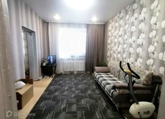 Продажа двухкомнатной квартиры, 44.4 м2, Кировград, улица 40 Лет Октября, 20