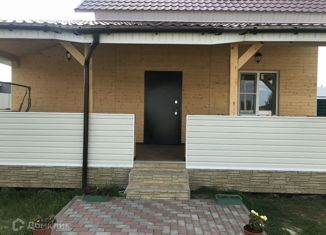 Сдаю дом, 100 м2, деревня Осташково, Каштановая улица