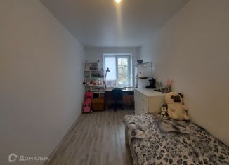 Продажа 3-комнатной квартиры, 60 м2, Крым, улица Яблочкова, 17