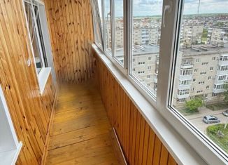 Продается трехкомнатная квартира, 66 м2, Свердловская область, Комсомольский бульвар, 45