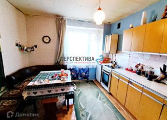 Продается 5-ком. квартира, 95 м2, Калужская область, улица Гагарина, 13