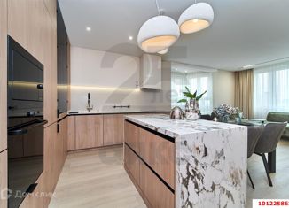 Продам 3-комнатную квартиру, 110.6 м2, Краснодар, улица Строителей, 21, улица Строителей