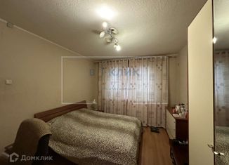 Продам 3-комнатную квартиру, 76 м2, Ярославль, проспект Фрунзе, 49, район Дядьково