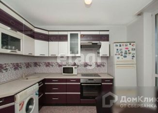 Продам 3-комнатную квартиру, 66.2 м2, Ишим, бульвар Белоусова, 40