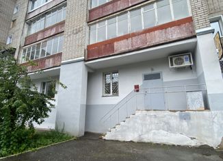 Сдам в аренду офис, 34.5 м2, Киров, улица МОПРа, 99, Октябрьский район