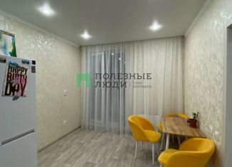 Продаю 1-комнатную квартиру, 30 м2, Тобольск, микрорайон Центральный, 28