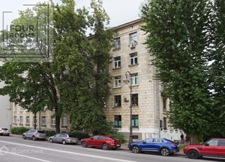 Продается 3-комнатная квартира, 75.9 м2, Санкт-Петербург, набережная Мартынова, 12, метро Крестовский остров