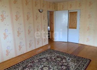 Продажа 3-ком. квартиры, 80 м2, Торжок, Старицкая улица, 104А