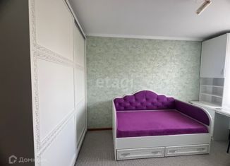 Продажа 3-ком. квартиры, 80 м2, Мелеуз, Октябрьская улица, 7