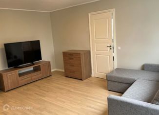 Продам 3-комнатную квартиру, 72 м2, Москва, Большая Академическая улица, 77к2, район Коптево