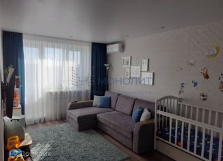 Продаю 1-ком. квартиру, 29.7 м2, Нижний Новгород, улица Дружаева, 15, метро Комсомольская