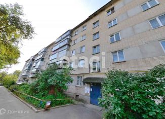 Продается трехкомнатная квартира, 60.7 м2, Челябинская область, улица 8 Марта, 88
