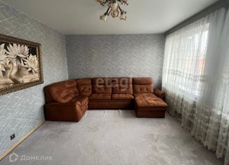 3-комнатная квартира на продажу, 70.5 м2, посёлок городского типа Яблоновский, улица Калинина, 2