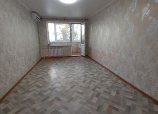 Продается 2-ком. квартира, 43 м2, Ростовская область, Ивановская улица, 40