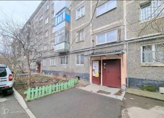 Продажа четырехкомнатной квартиры, 57.7 м2, Екатеринбург, улица Зенитчиков, 14А, улица Зенитчиков