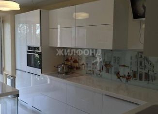 Продаю трехкомнатную квартиру, 65 м2, Томская область, Енисейская улица, 8