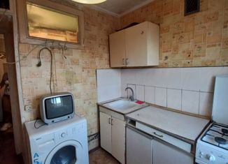 Продам 2-комнатную квартиру, 46.3 м2, посёлок городского типа Новоозёрное, улица Героев-Десантников, 8