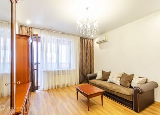 2-комнатная квартира в аренду, 90 м2, Самара, Самарская улица, 267, метро Алабинская