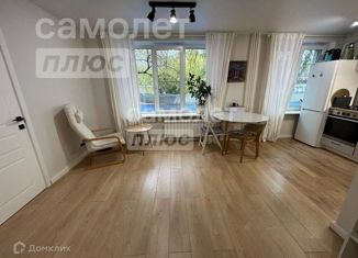 Продается двухкомнатная квартира, 43 м2, Москва, улица Космонавтов, 24